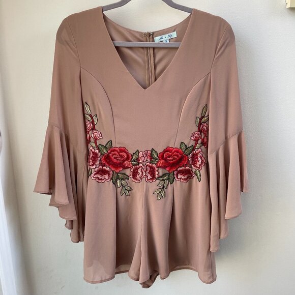 Romper pink/tan shorts and long sleeves size S - Picture 1 of 8